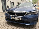 BMW 320d xDrive Touring Advantage Automatic - BMW 320: 320d Automatic