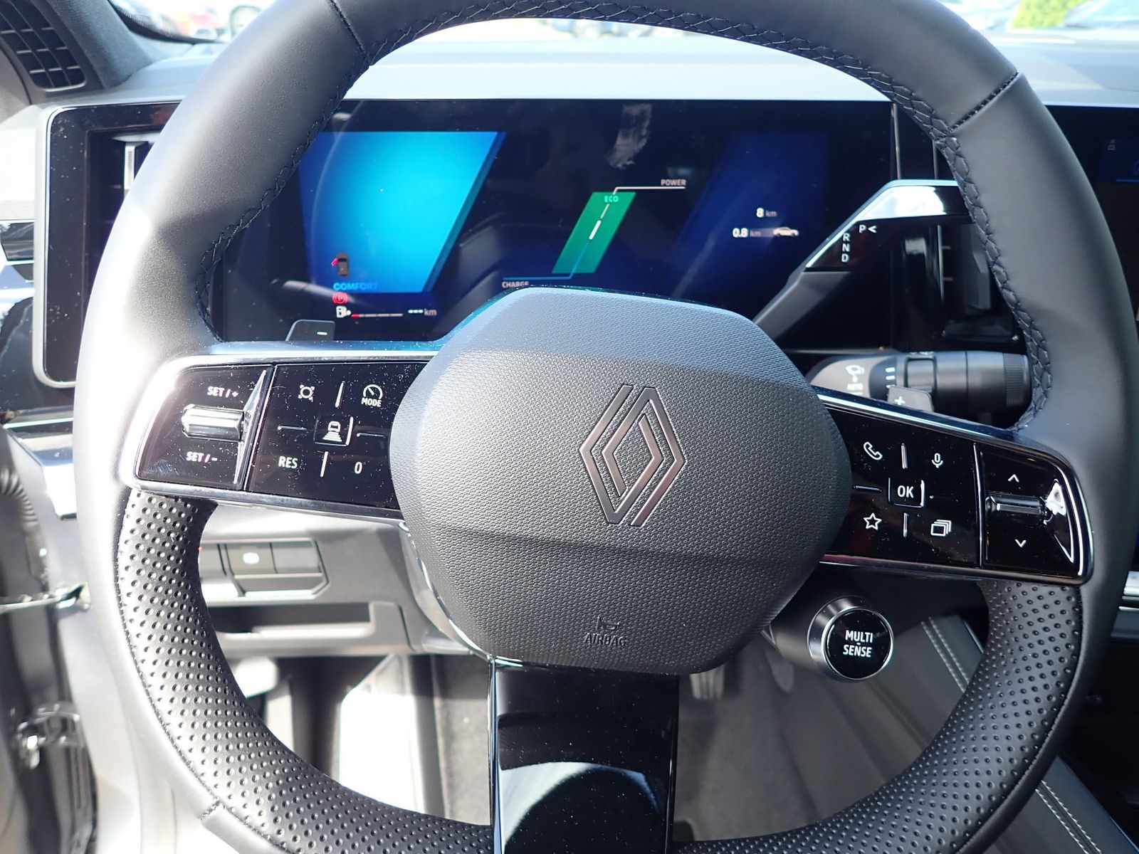 Fahrzeugabbildung Renault Rafale TECHNO FULL HYBRID 200 E-Tech