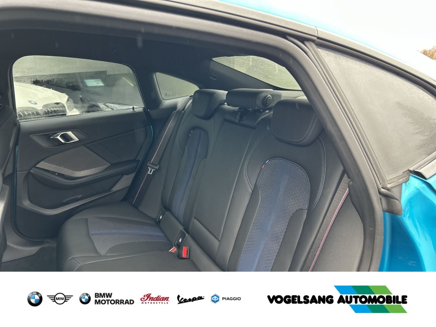 Fahrzeugabbildung BMW M235i xDrive Gran Coupe,HeadUp,RFK,ACC,H&KSound,