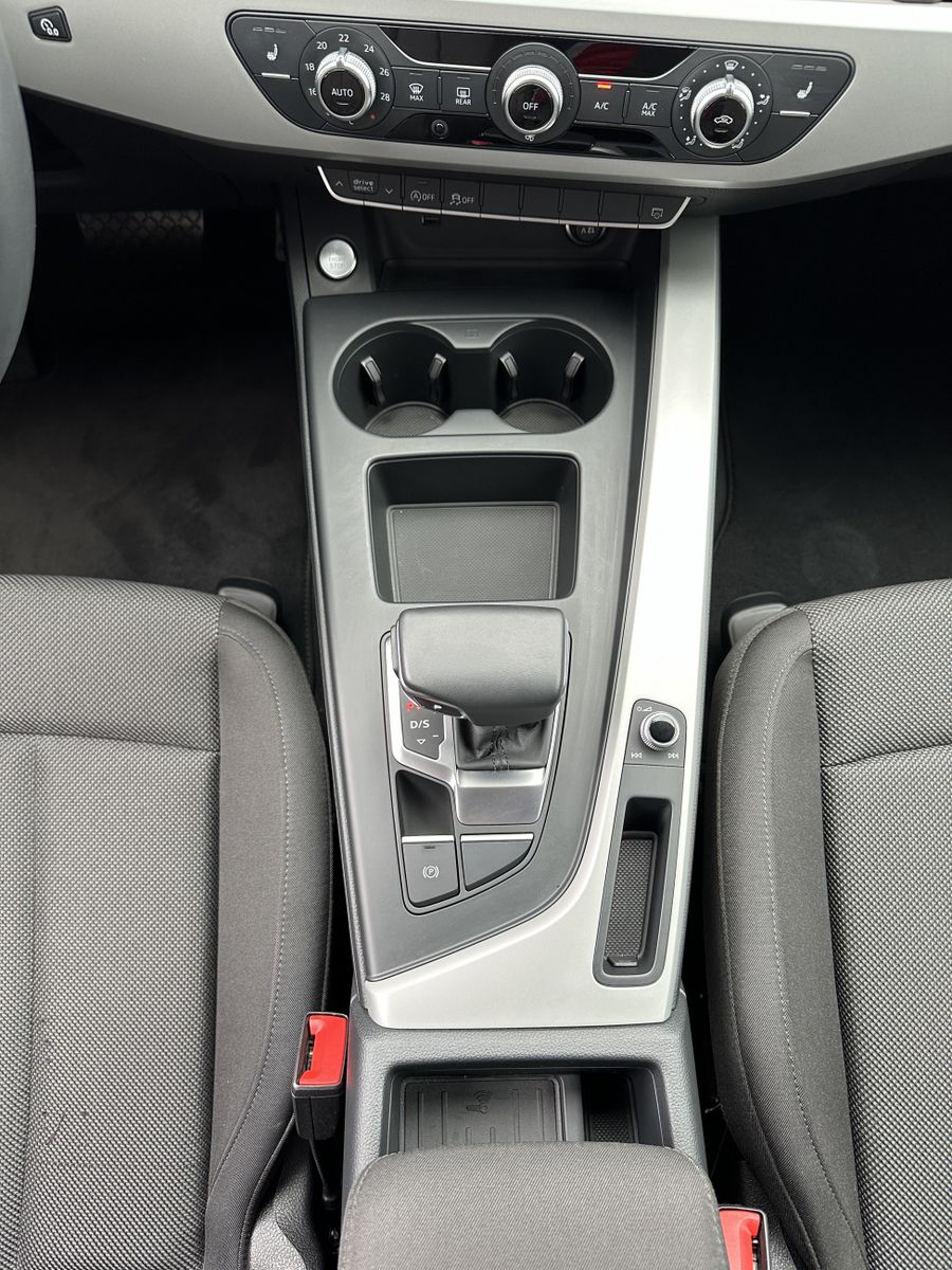 Fahrzeugabbildung Audi A5 SpB 35 TFSI Advanced NAV+LED+DAB+CARPLAY+19ZO