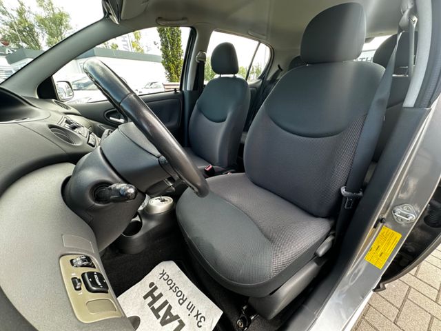 Toyota Yaris  1.0 Sol