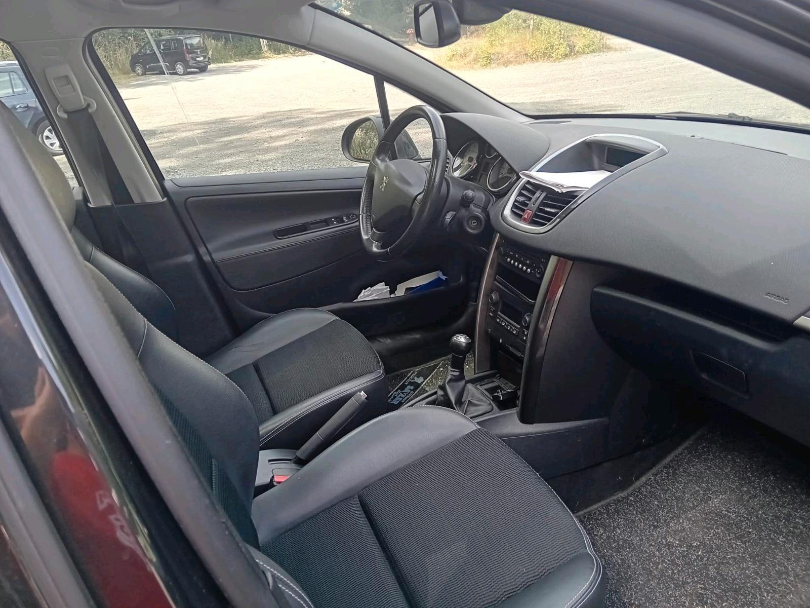 Peugeot 207 2013 — photo 5