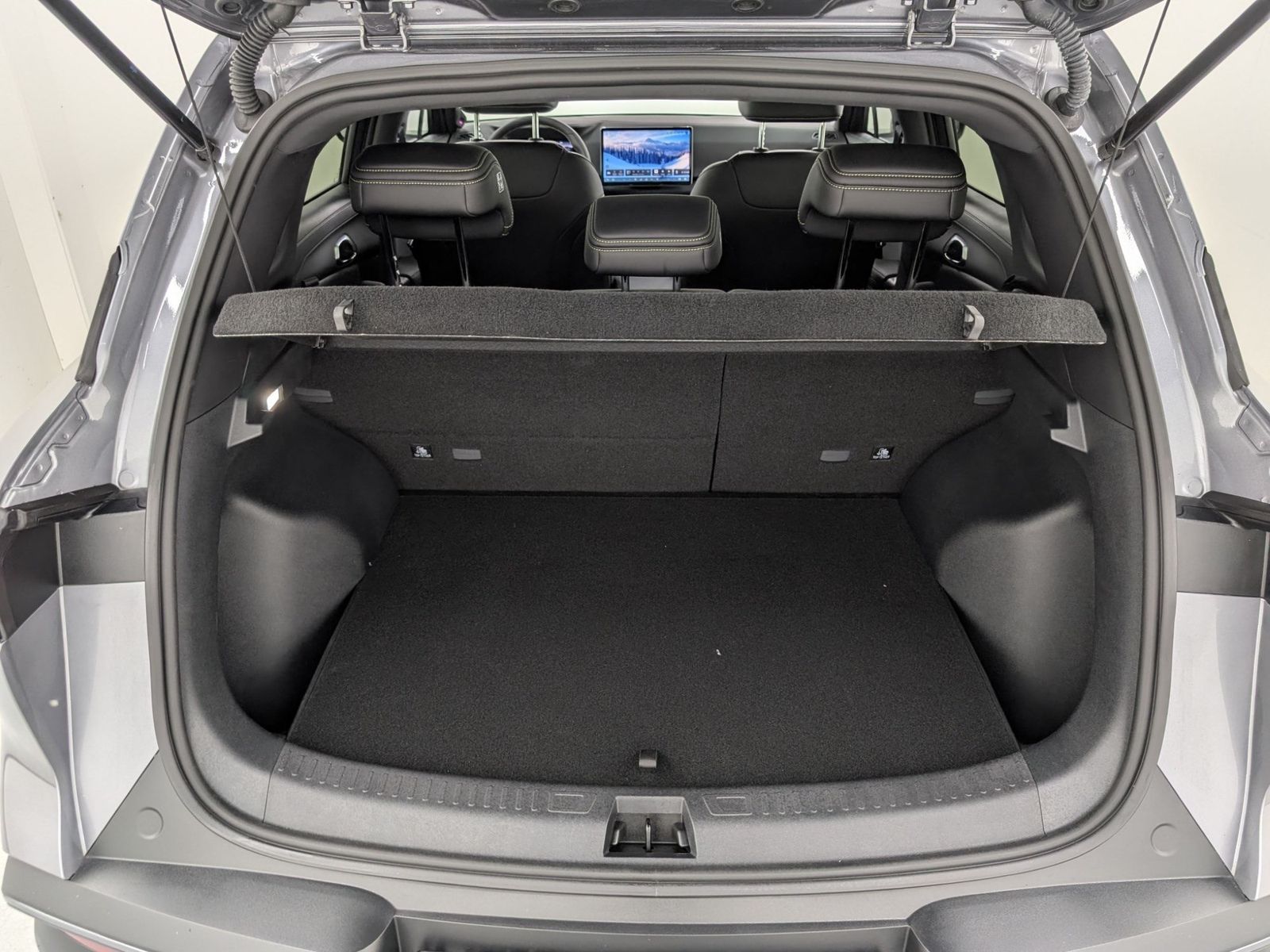 BYD ATTO 2 DM-i Boost Glasdach SHZ Kamera – Bild 10