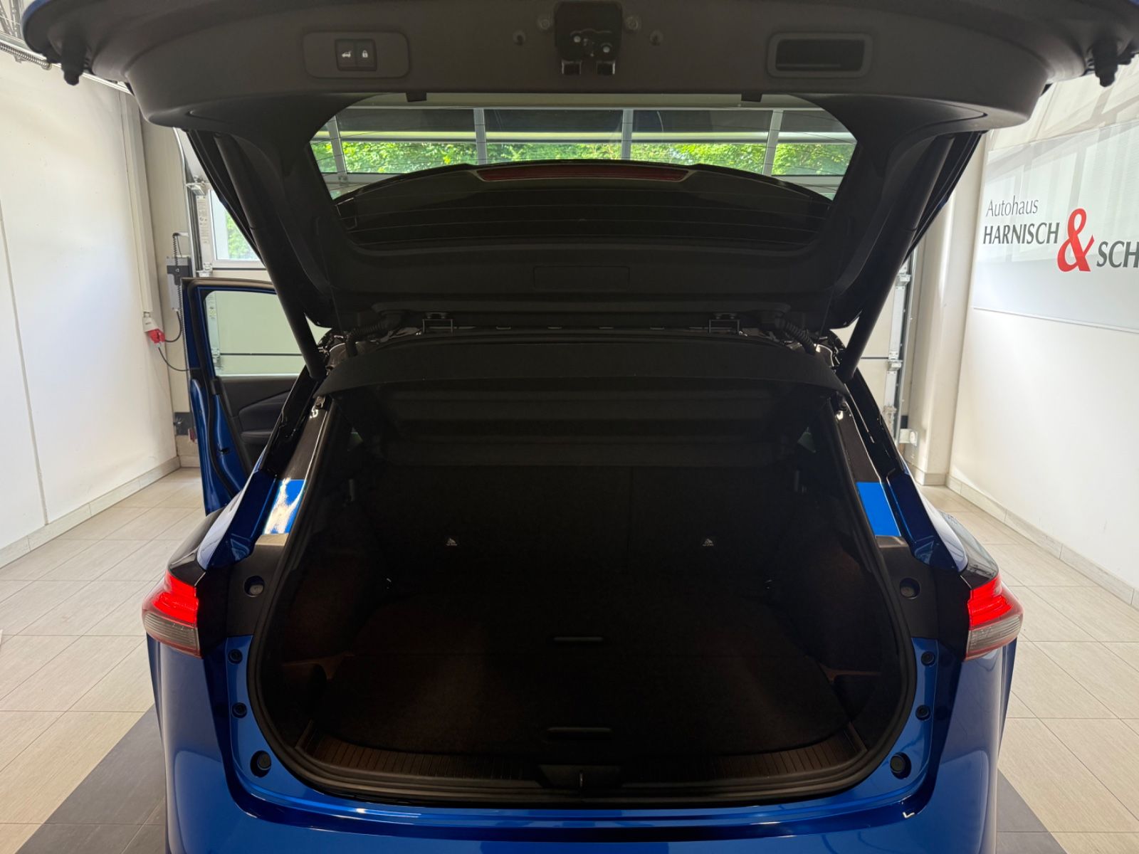 Fahrzeugabbildung Nissan Qashqai Tekna MHEV Autom.;Headup,Leder,17.136 km