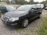 Volkswagen Passat Variant Highline - gebrauchte VW Passat Variant aus dem Jahr 2010