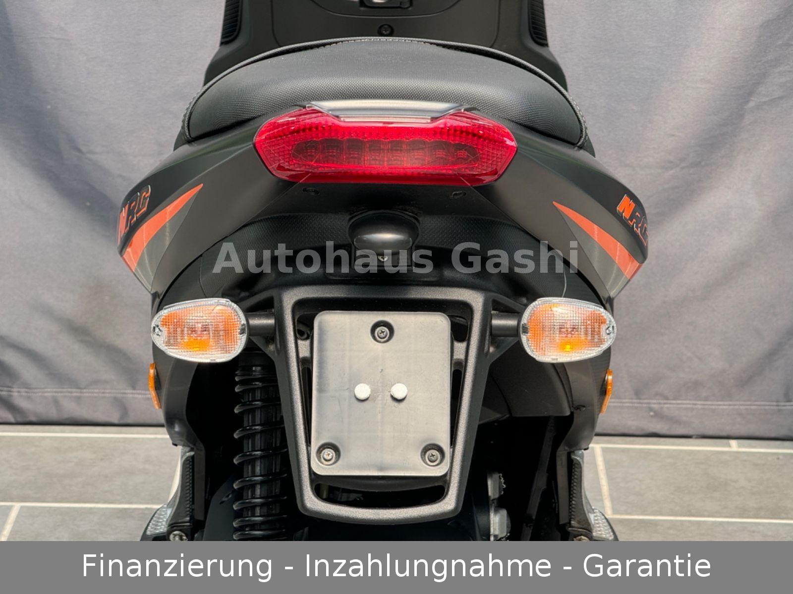 Fahrzeugabbildung Piaggio NRG-Power HI-PER2-PRO*1.Hand*Neuwertiger Zustand