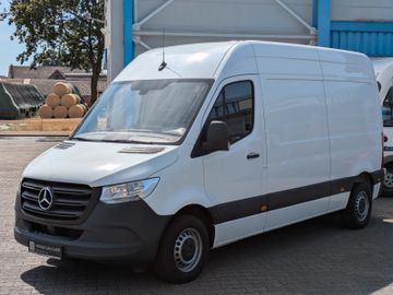 Mercedes Sprinter - 2