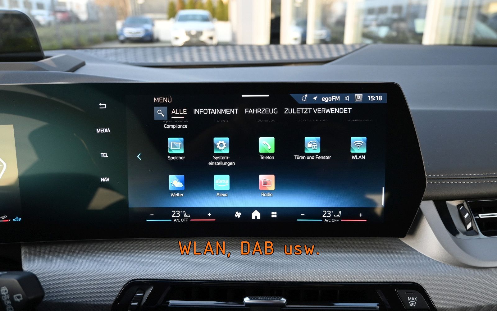 Fahrzeugabbildung BMW 223i xDr. Active Tourer °AHK°HEAD-UP°MEMORY°360°