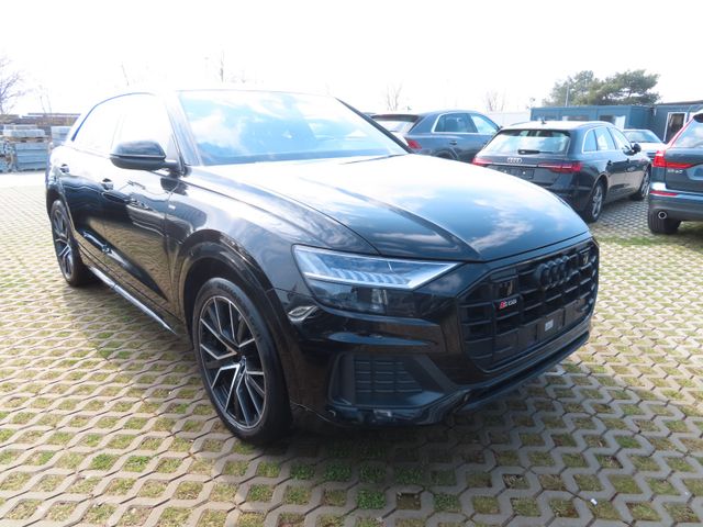 Audi Q8 50 TDI quattro S line Pano Alcantara