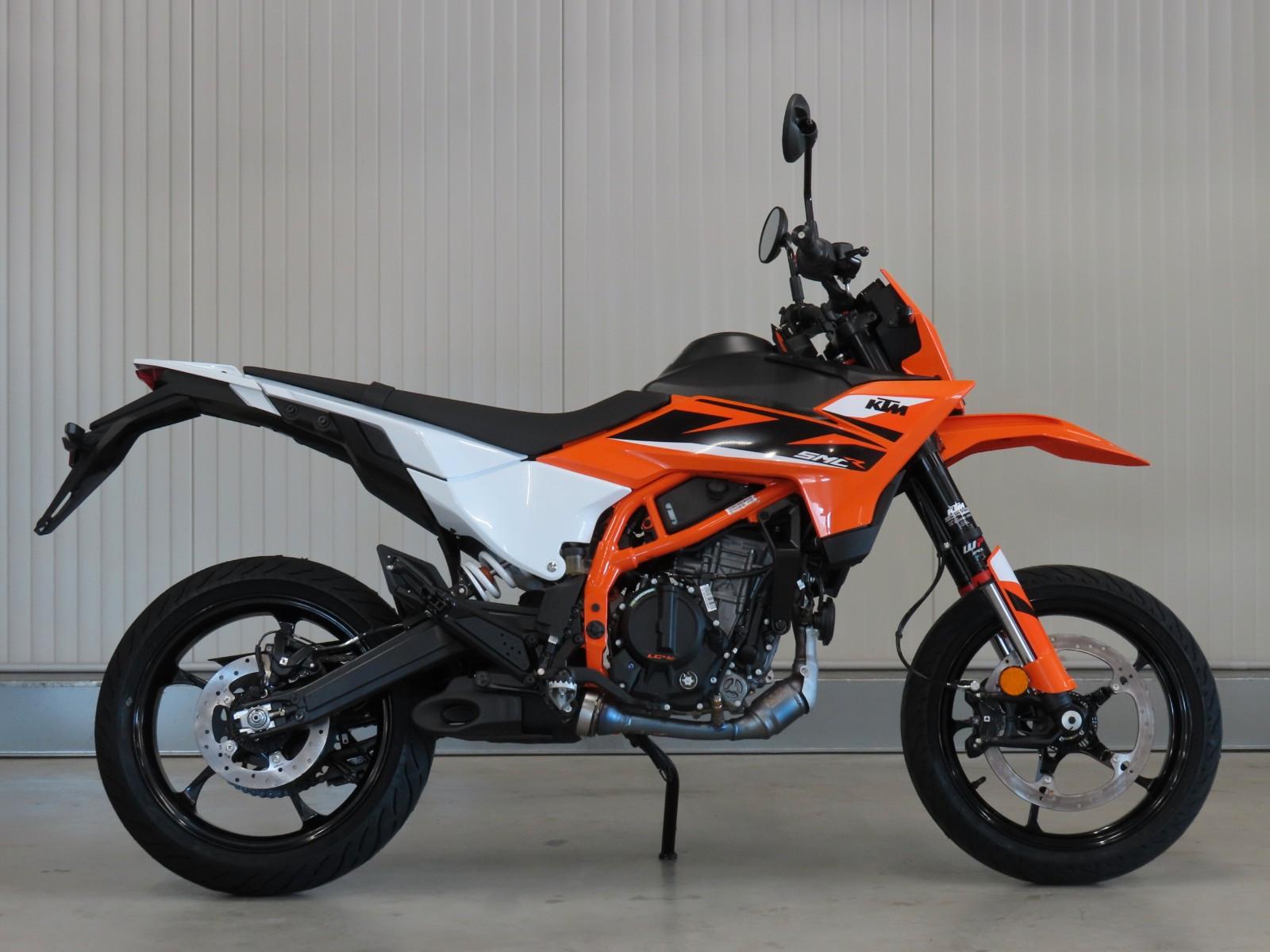 KTM 125 Supermoto/ Enduro  A1 / ab 64€