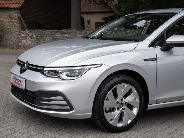 Golf VIII Variant Style TDI DSG Matrix ACC Lenkr