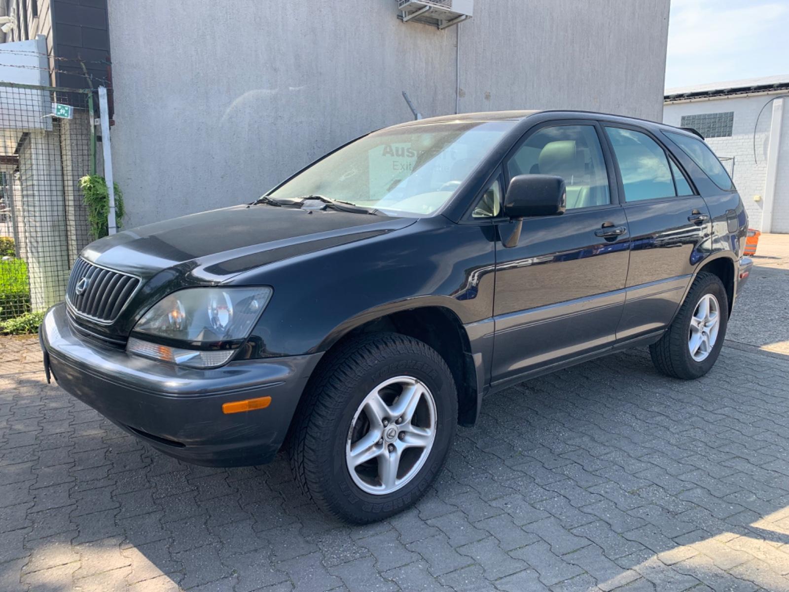 Lexus RX 300 3.0 V6 2WD