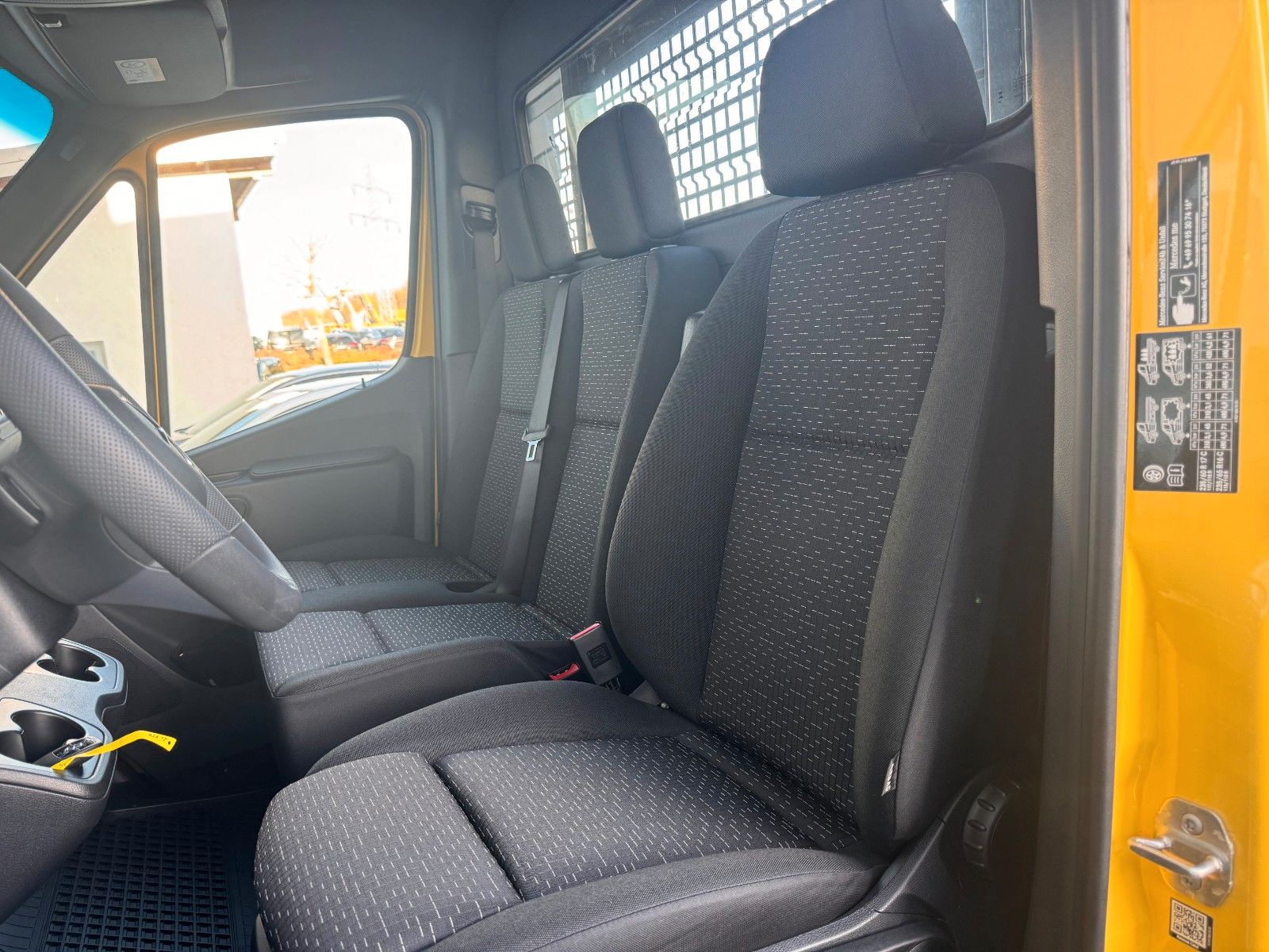 Fahrzeugabbildung Mercedes-Benz Sprinter 315 CDI 9G AHK Schwing Stdheiz