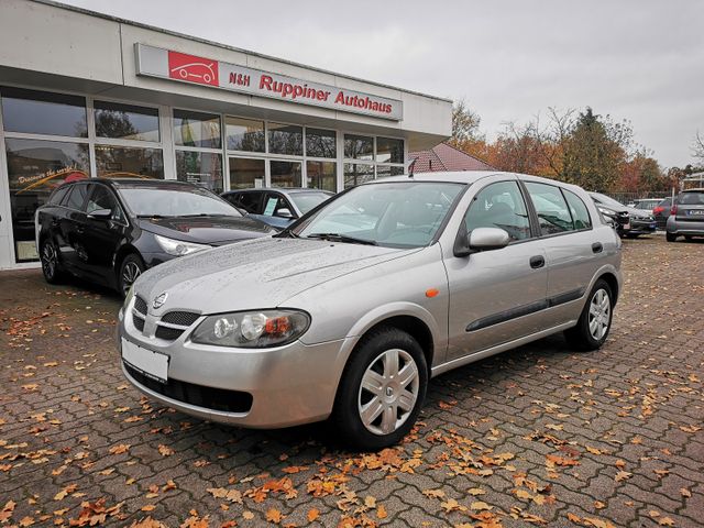 Nissan Almera Acenta