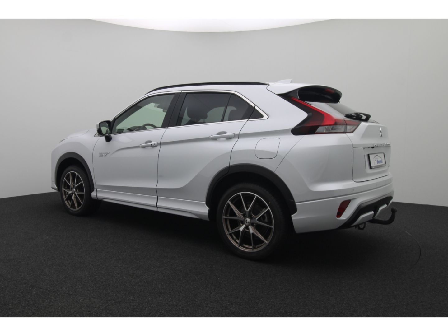 Fahrzeugabbildung Mitsubishi Eclipse Cross 2.4 Plus Select Hybrid 4WD