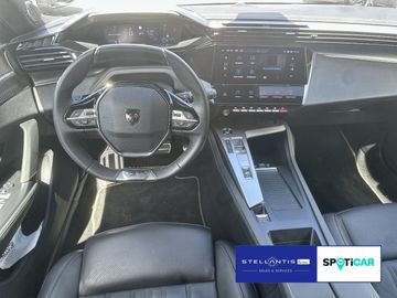 Peugeot 408 - 8