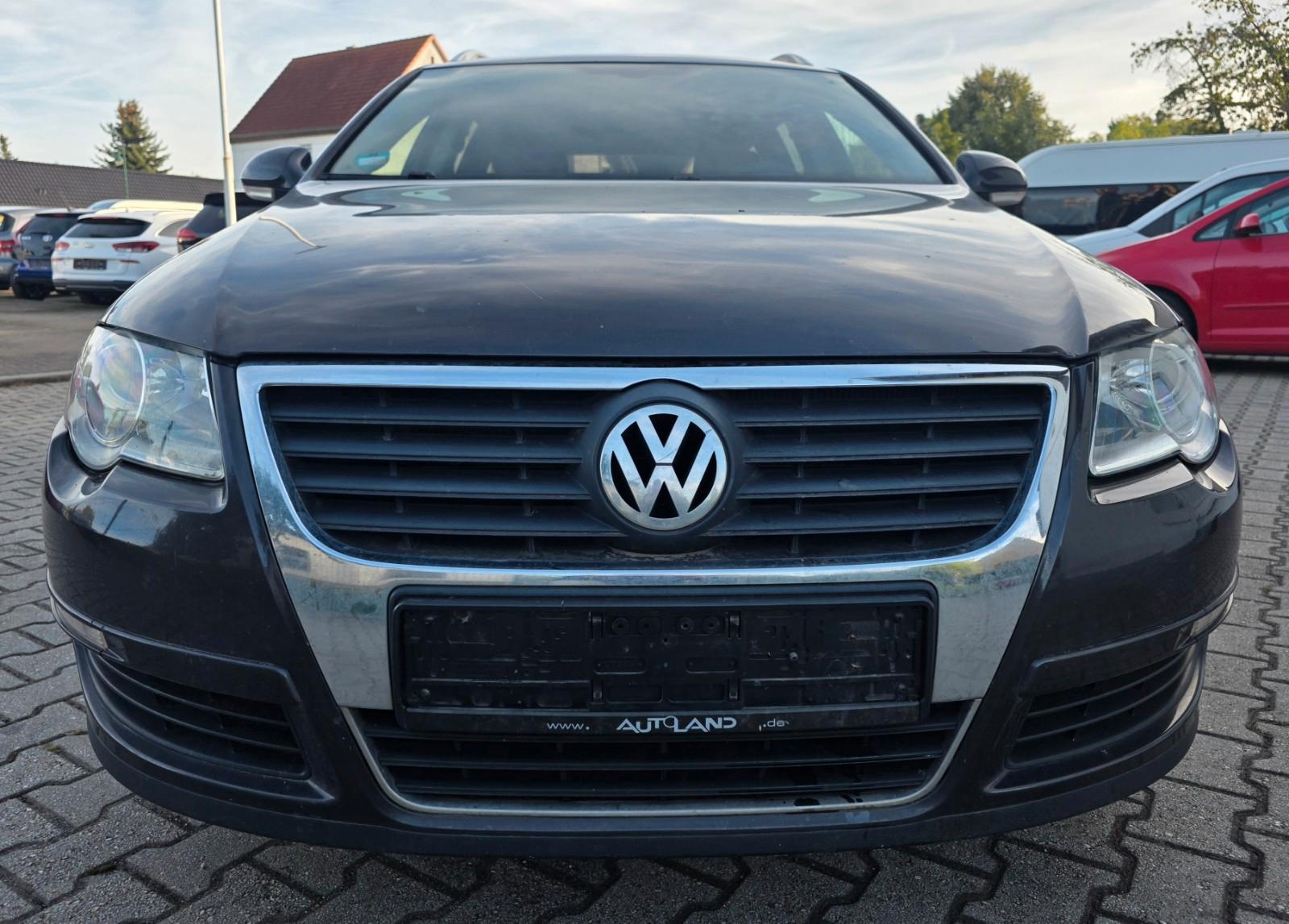 Volkswagen Passat 2005 — interior