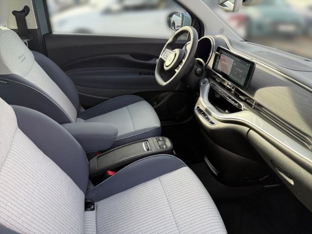 Fahrzeugabbildung Fiat 500 e Icon +NAVI+RFK+PDC+KLIMA+DAB+ACC+UVM+