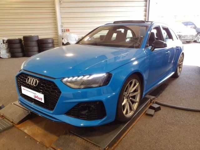 RS4 Avant TFSI QUATTRO MATRIX+PANO+RAUTE+KAMERA+
