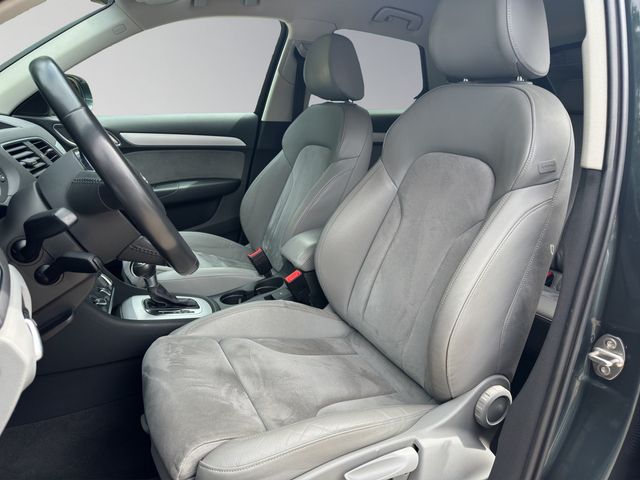 Q3 2.0 TDI quattro sport S-tronic SHZ NAVI LED
