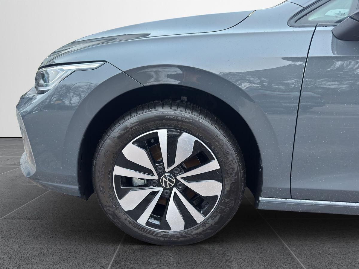 Fahrzeugabbildung Volkswagen Golf Goal 1.5 eTSI 110 kW