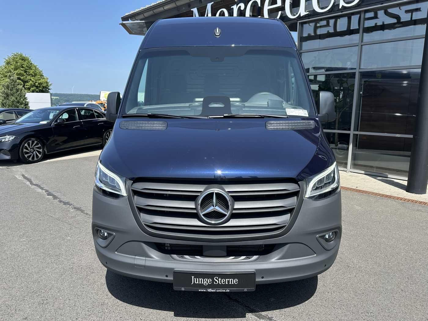 Fahrzeugabbildung Mercedes-Benz Sprinter 317 CDI 3665 9G Klima Kamera MBUX LED