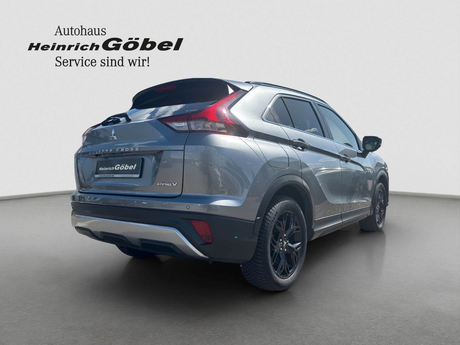 Fahrzeugabbildung Mitsubishi Eclipse Cross 2.4 PHEV 4WD Plus mit Intro-Paket