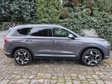 Hyundai SANTA FE 2.2 CRDi Signature 4WD DCT  - Hyundai Santa Fe Signature mit Diesel-Antrieb