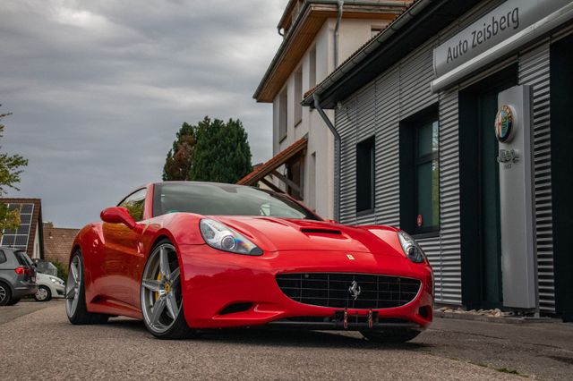 Fahrzeugabbildung Ferrari California Carbon Paket Editione zeisberg