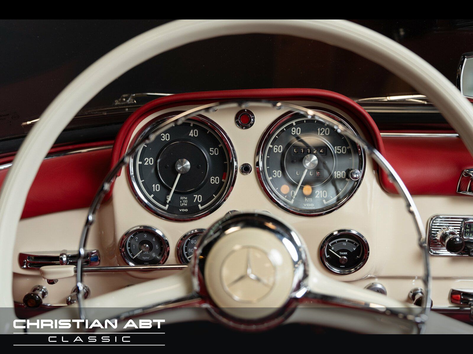 Fahrzeugabbildung Mercedes-Benz 190 SL *Voll Restauriert*