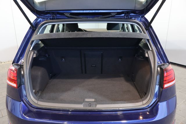 Volkswagen Golf VII 2.0 TDI Comfortline AID+ACC+MASSAGE+ALU