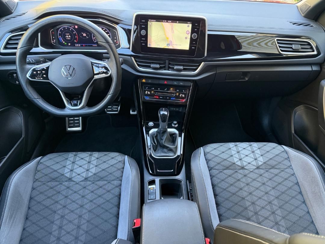 T-ROC 1,5 TSI DSG R-Line Matrix Navi AHK 19" Kam