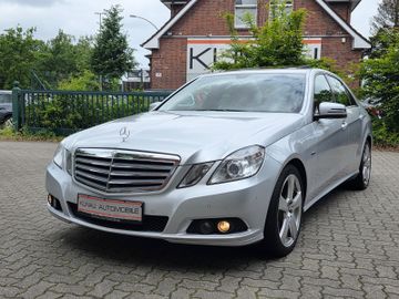 Mercedes E 220 - 2