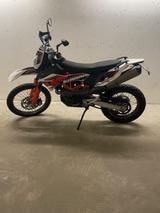 KTM 690 Enduro R mit wenig km.Lieferung möglich - KTM ENDURO 690 R