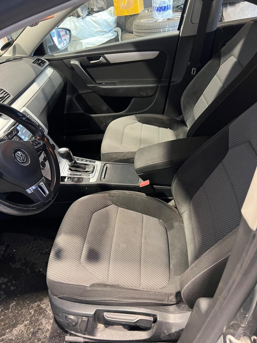 Volkswagen Passat Alltrack 2013 — photo 7