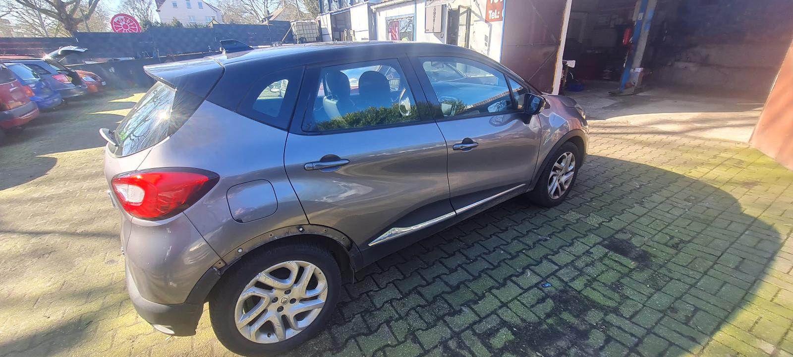 Renault Captur ENERGY  90 Start&Stop eco2 LuxeFESTPREIS!