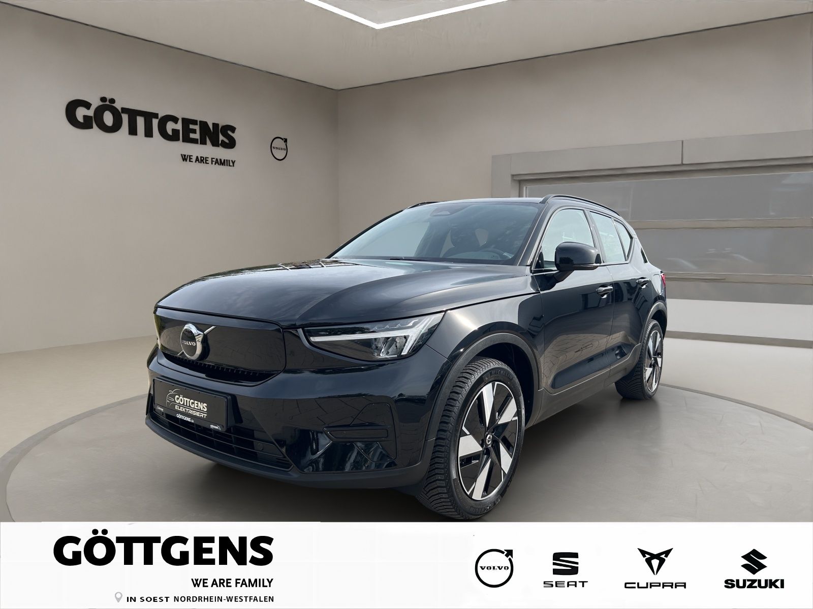 Volvo XC40 Core Recharge Pure Electric LED NAVI LM KAM