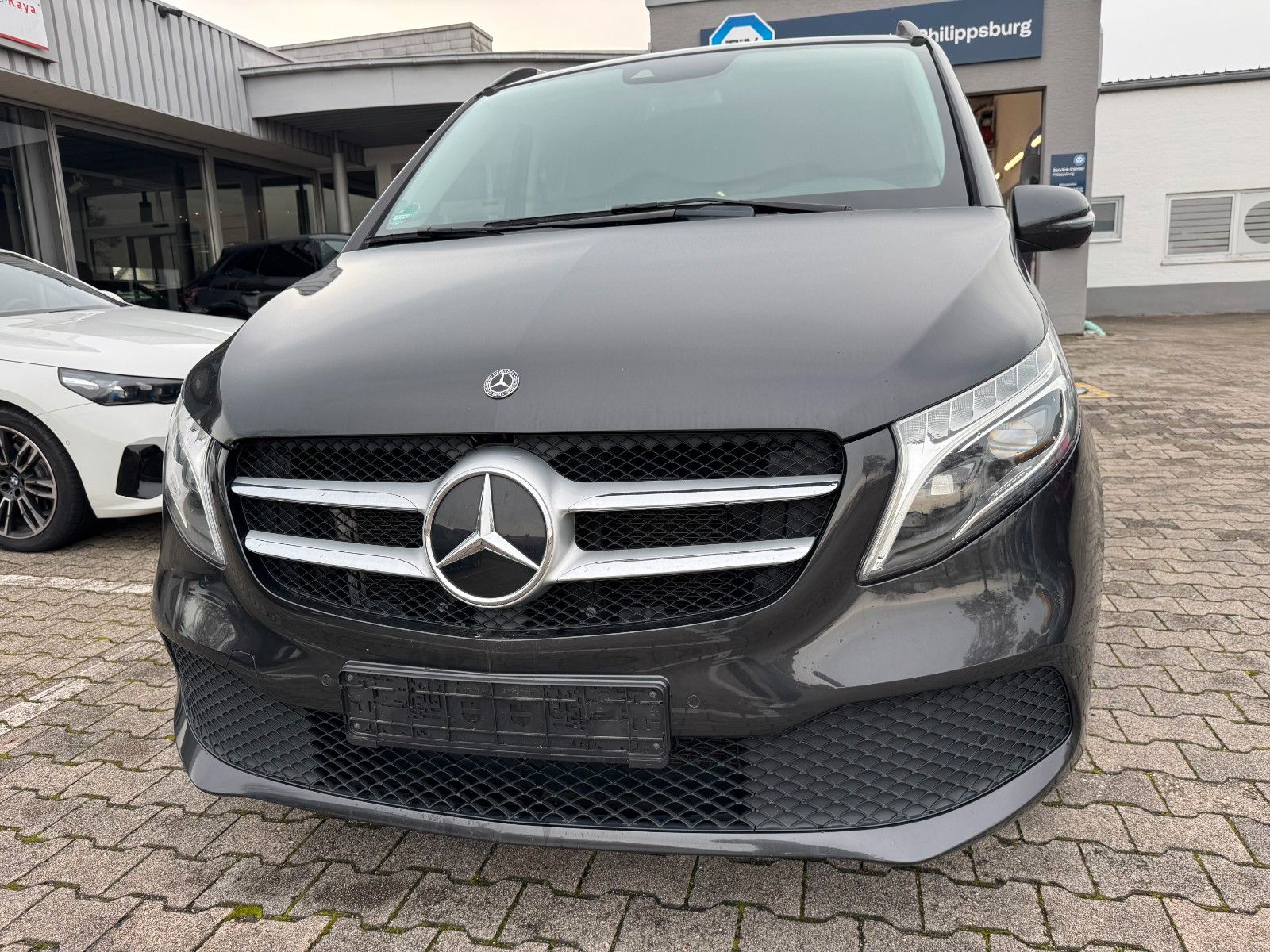MERCEDES-BENZ V 250 d EDITION lang/7-Sitzer/LED/JUNGE-STERNE