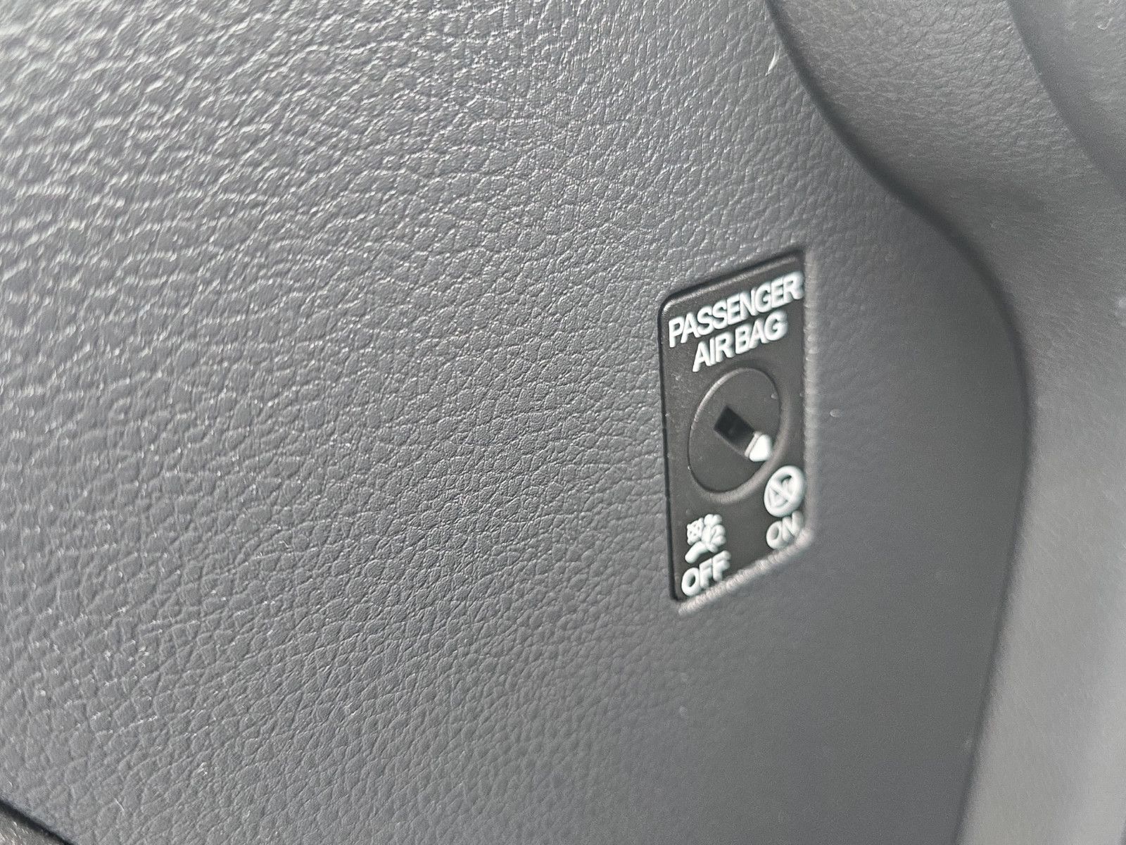 Fahrzeugabbildung Volkswagen Golf VII GTI PERFORMENCE+LED+DIGITAL TACHO+PDC