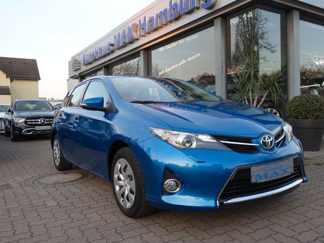 Toyota Auris Comfort 1,6-l-Valvematic MOD.2015/KAMERA