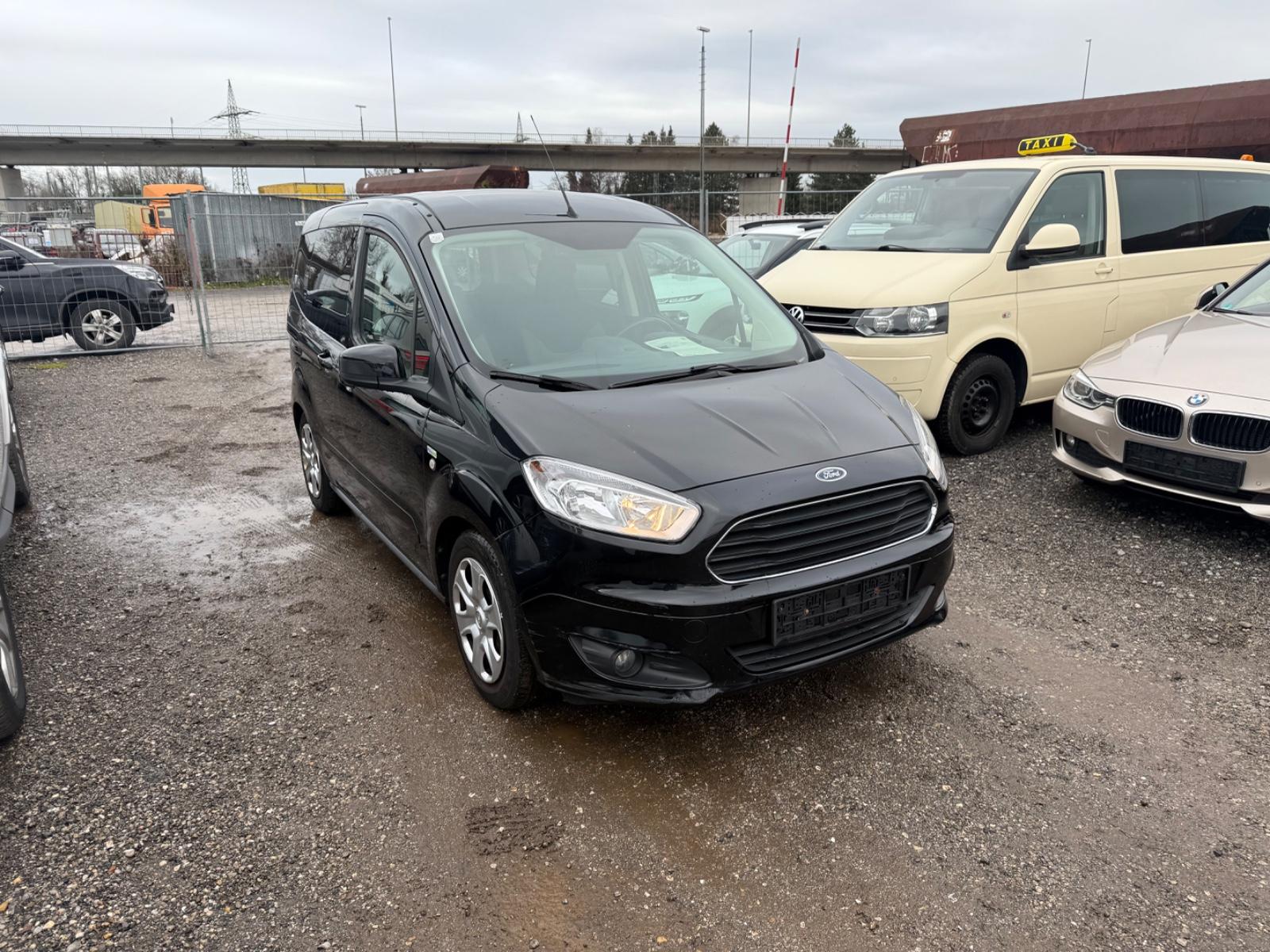 Ford Tourneo Courier Trend