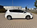 Toyota Verso 1.8l 147PS 7-SITZER AUTOMATIK/TÜV 07-27 - Toyota Verso mit Benzin-Antrieb: Kleinbus, Automatik, 1.8