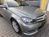 Mercedes-Benz C 180 Coupe CGI BlueEfficiency *Scheckheft - Mercedes-Benz C 180 aus 2012: Coupe