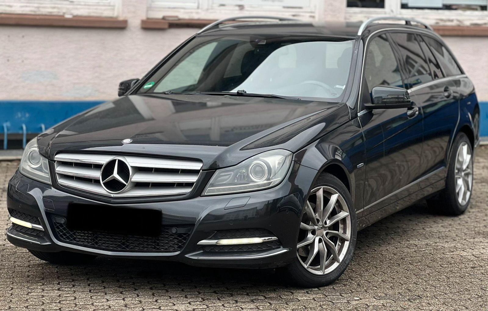 Mercedes-Benz C 220