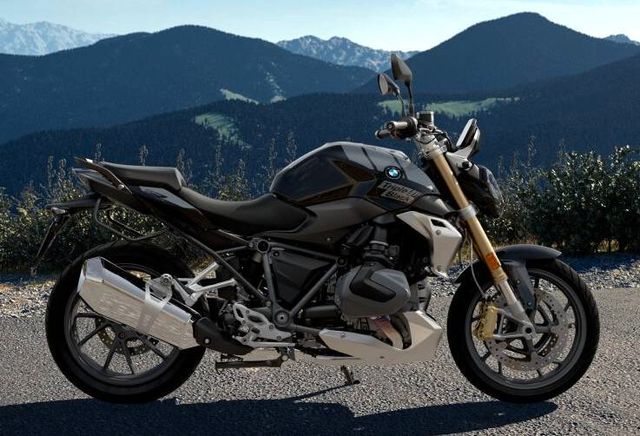 BMW R 1250 R 'Triple Black' + 5 Jahre Oil Inklusive