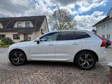 Volvo XC60 T6 AWD R Design Geartronic R Design - Volvo XC60: Geartronic