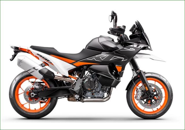 KTM 890 SMT 2024