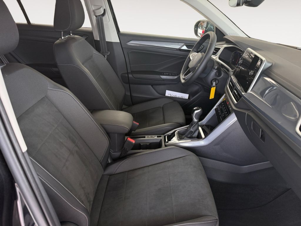 Fahrzeugabbildung Volkswagen T-Roc 1.5TSI DSG Style AHZV 5 Jahre NW Garantie