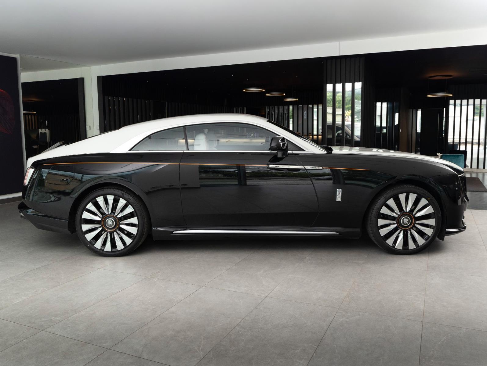 Rolls-Royce Spectre
