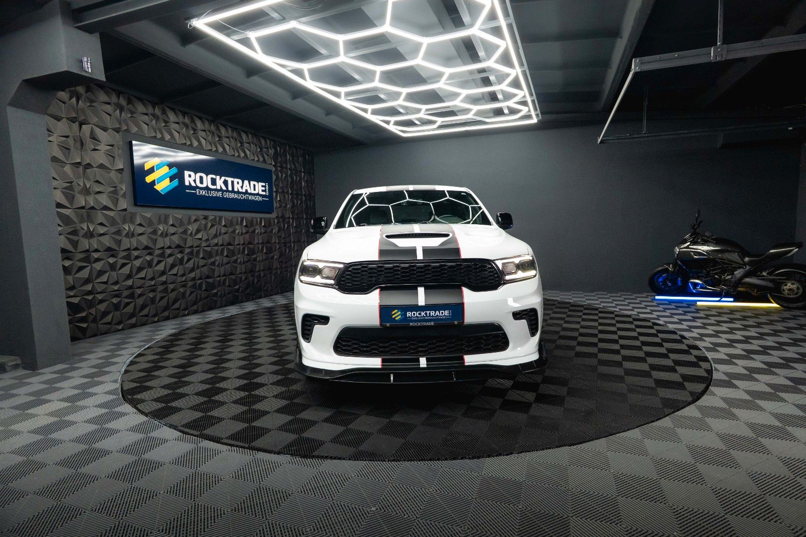 Fahrzeugabbildung Dodge Durango 3.6 V6 GT SRT 4x4 Night-Paket Modell 22